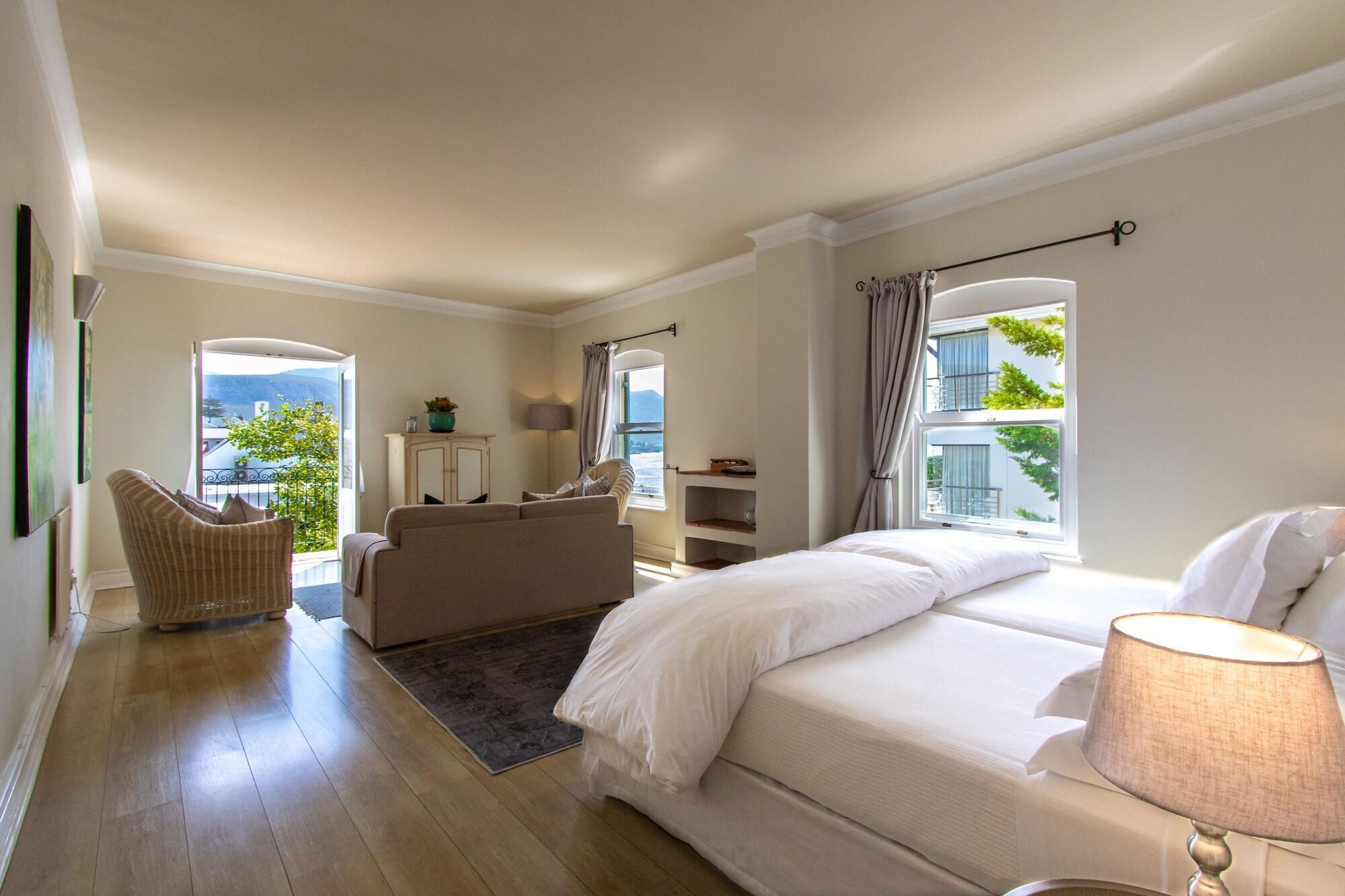 Auberge Burgundy Boutique Hotel & Spa Hermanus Exterior photo