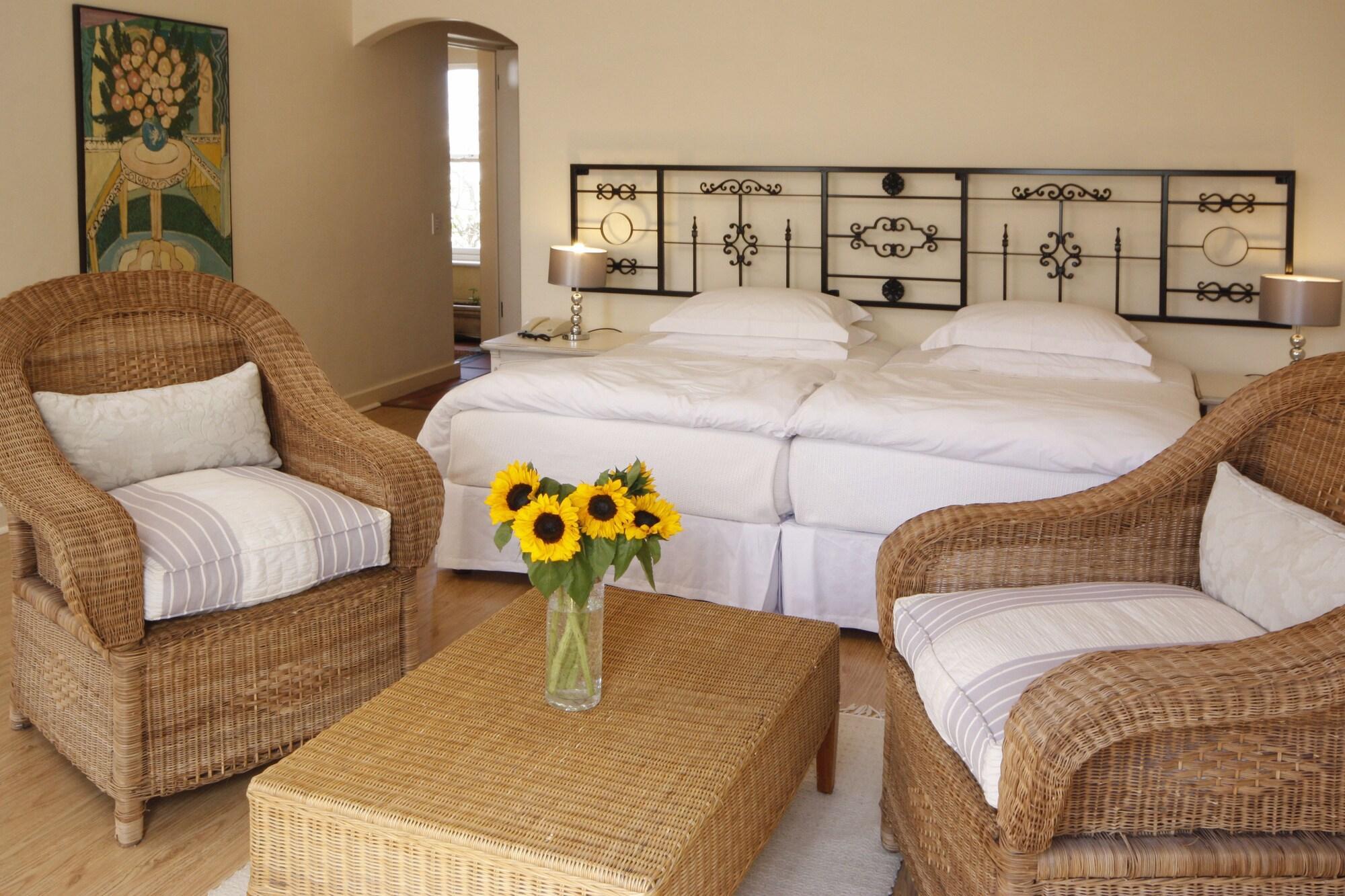 Auberge Burgundy Boutique Hotel & Spa Hermanus Exterior photo