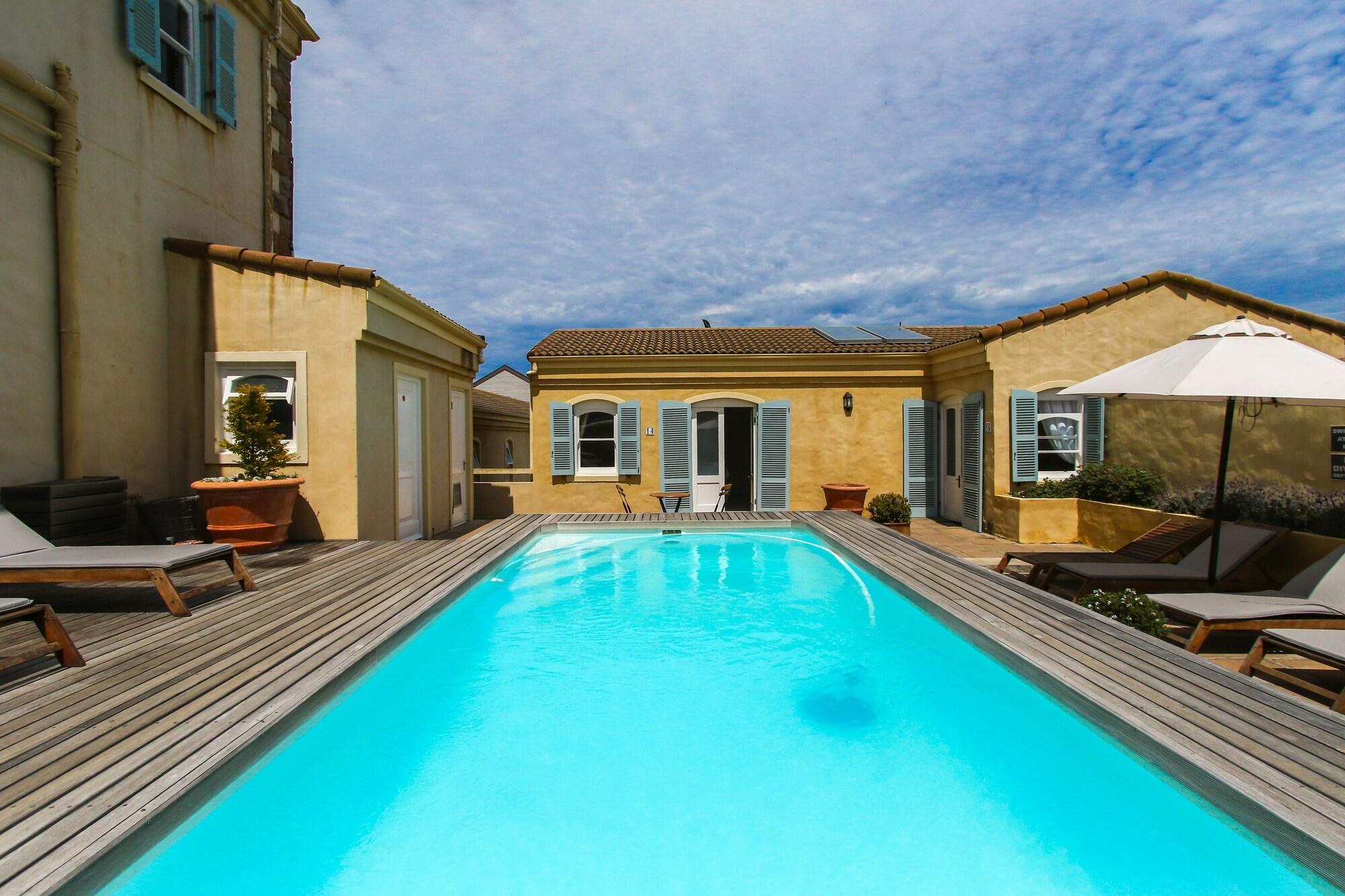 Auberge Burgundy Boutique Hotel & Spa Hermanus Exterior photo