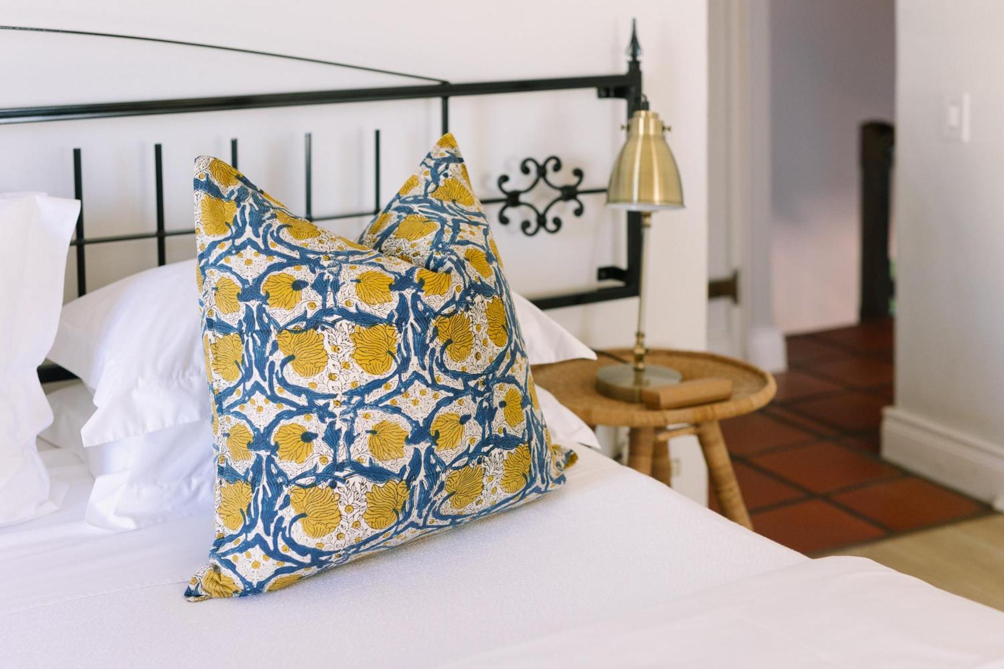 Auberge Burgundy Boutique Hotel & Spa Hermanus Exterior photo